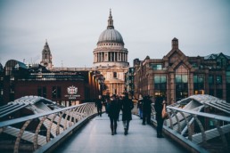 Porque todo mundo tem que ir para Londres pelo menos 1 vez na vida