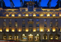 Fachada do Hotel The Ritz em Londres