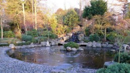 Jardim Japonês no Parque Holland Park em Londres