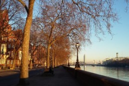 Inverno no Rio Tâmisa em Londres